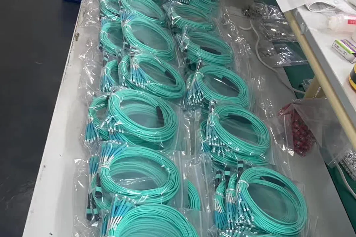 Aqua MPO to LC breakout cable assemblies prepared in batches