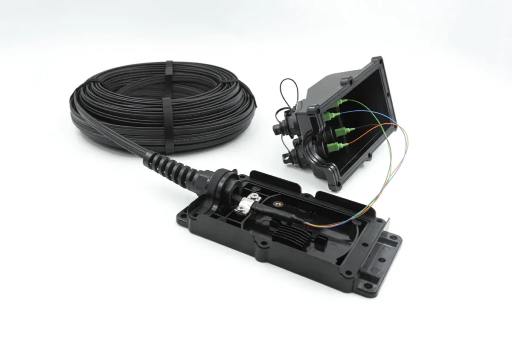 Pre-connectorized FTTH cable connected to a fiber distribution terminal